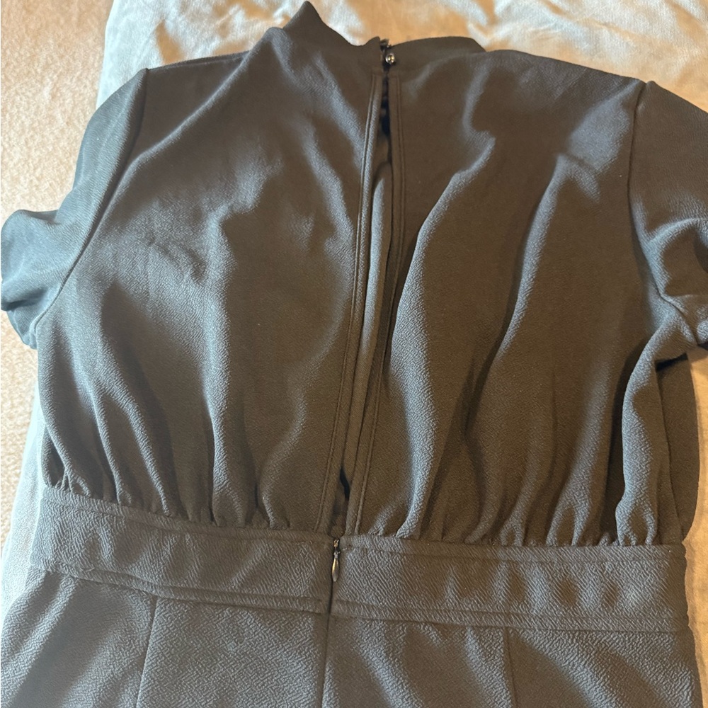 SHEIN Black Textured Fabric